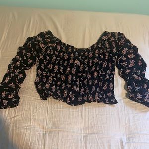 Arizona jean co longsleeve floral top